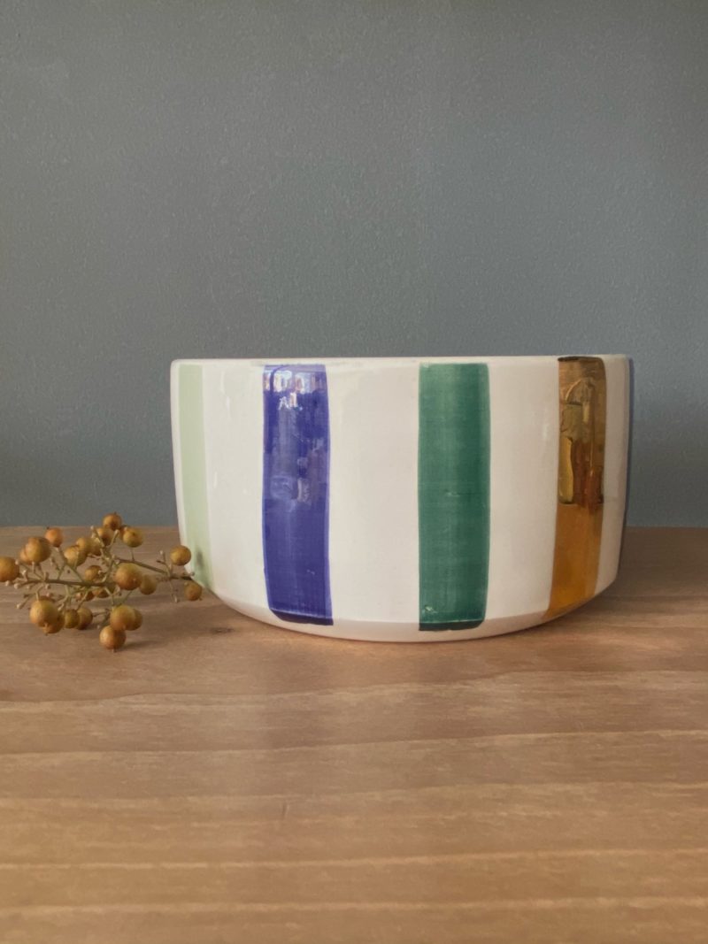 Chabichic-plat-saladier-vert-bleu-vaisselle-rose-bol-récipient-céramique-blanche-gold-maroc-marrakech-artisanat-céramique-blanche-choufchouf-ourika-céaldon-terracotta-gold