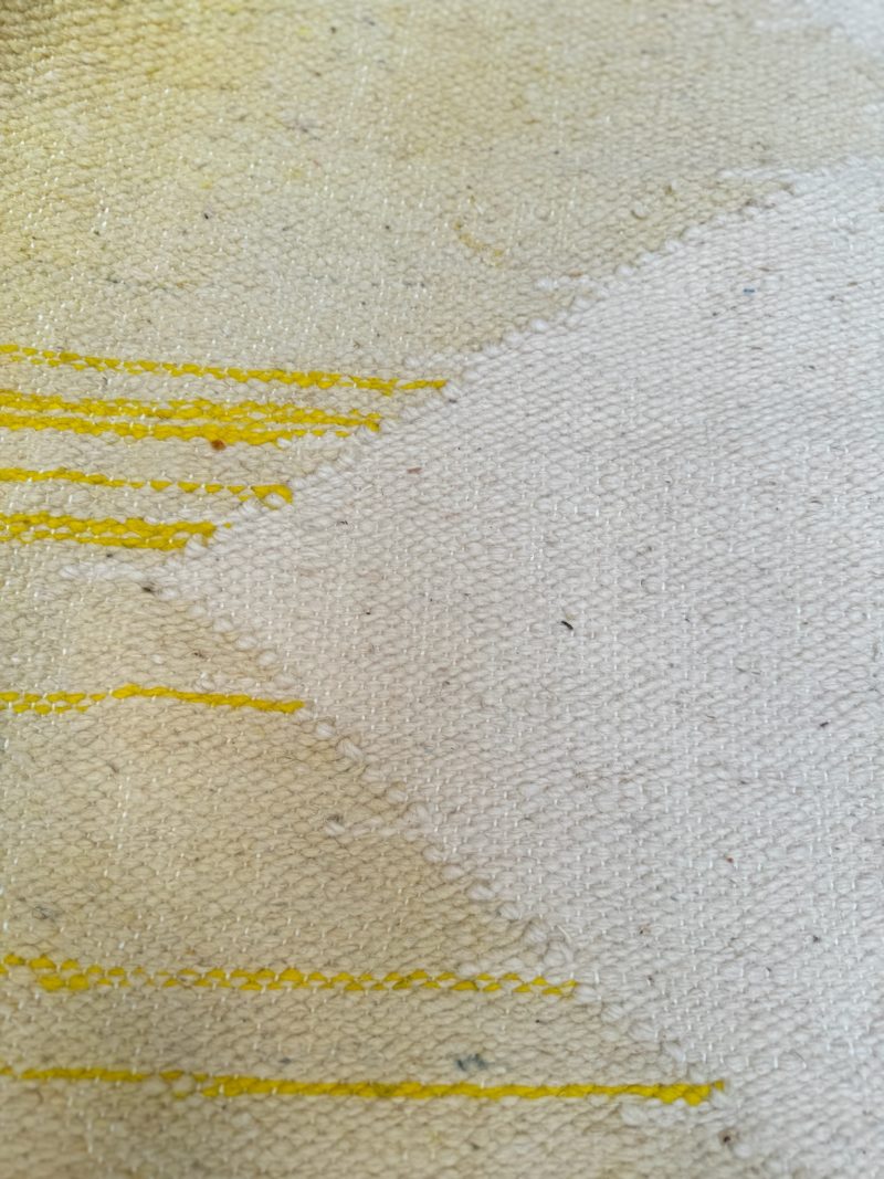 mrirt-azilal-zanafi-boucherouit-vintage-Tapis-tapis berbères-beni ouarian-maroc-marrakech-atlas-femme-noué-tissé-laine-rose-bleu-fluo-orange-jaune-couloir-kilim-noir-blanc-Lmahfour-boucherouite-marmoucha-boujaad-mrirt-choufchouf-rose-Lutry-atlas-décoration-artisanat-multicolore-boutique-bijoux